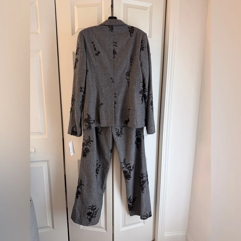 Mikael Aghal suit set, Blazer & Trouser Set